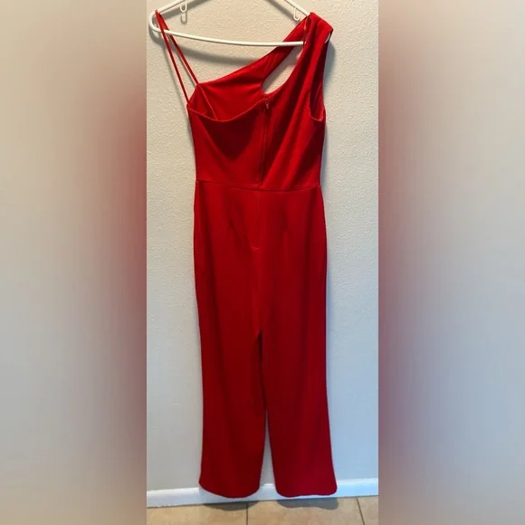 NWOT Crystal Sky Red One Shoulder Cutout Flared Leg Jumpsuit Size Medium - Picture 5 of 9
